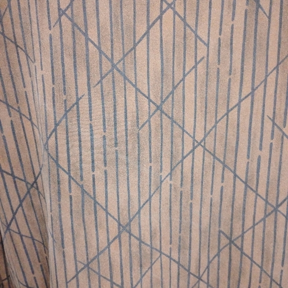 VINTAGE SILK JONES BLOUSE - Picture 3 of 8